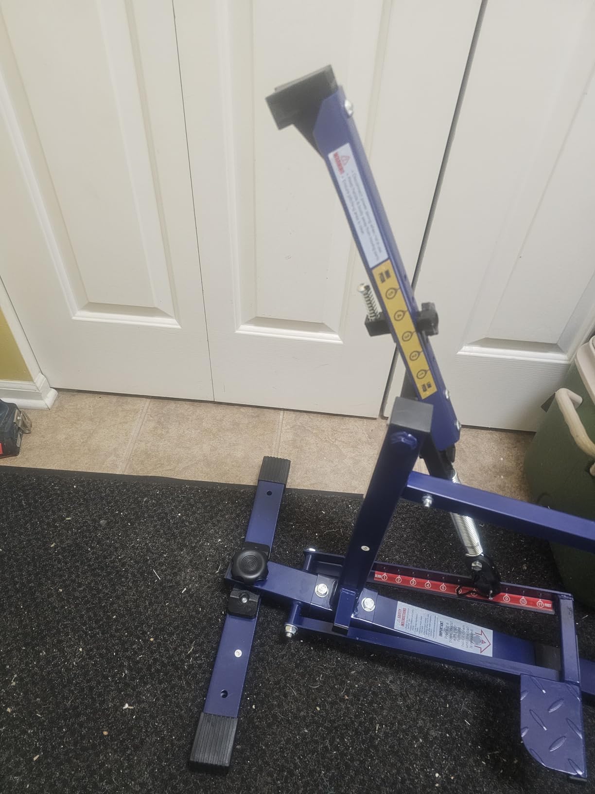MOXOW Sagitta Baseball & Softball Pitching Machine 3-in-1 Bundle with Ball Caddy & 7x6 ft L Screen - Portable Launcher for Batting & Fielding Practice, Ideal for All Skill Levels customer photo 1