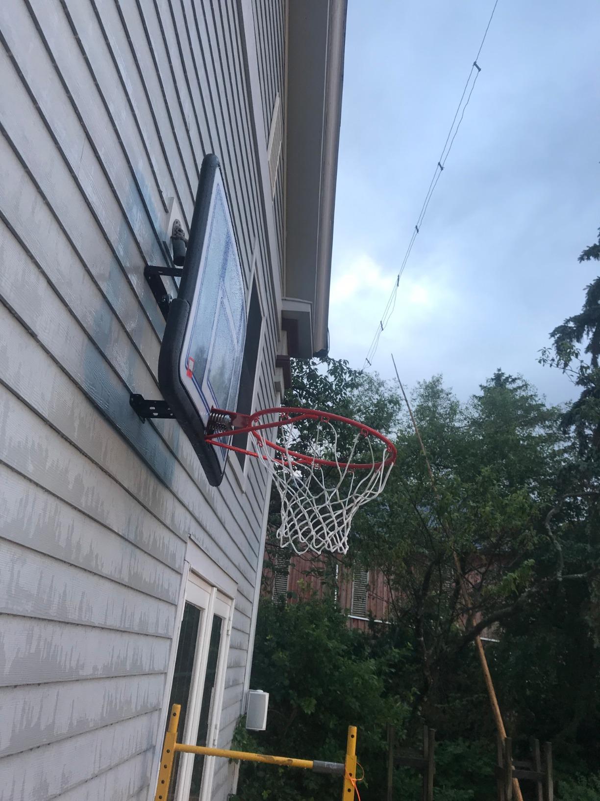 Lifetime 73650 44 Inch Shatterproof Backboard and Rim Combo Kit customer photo 1