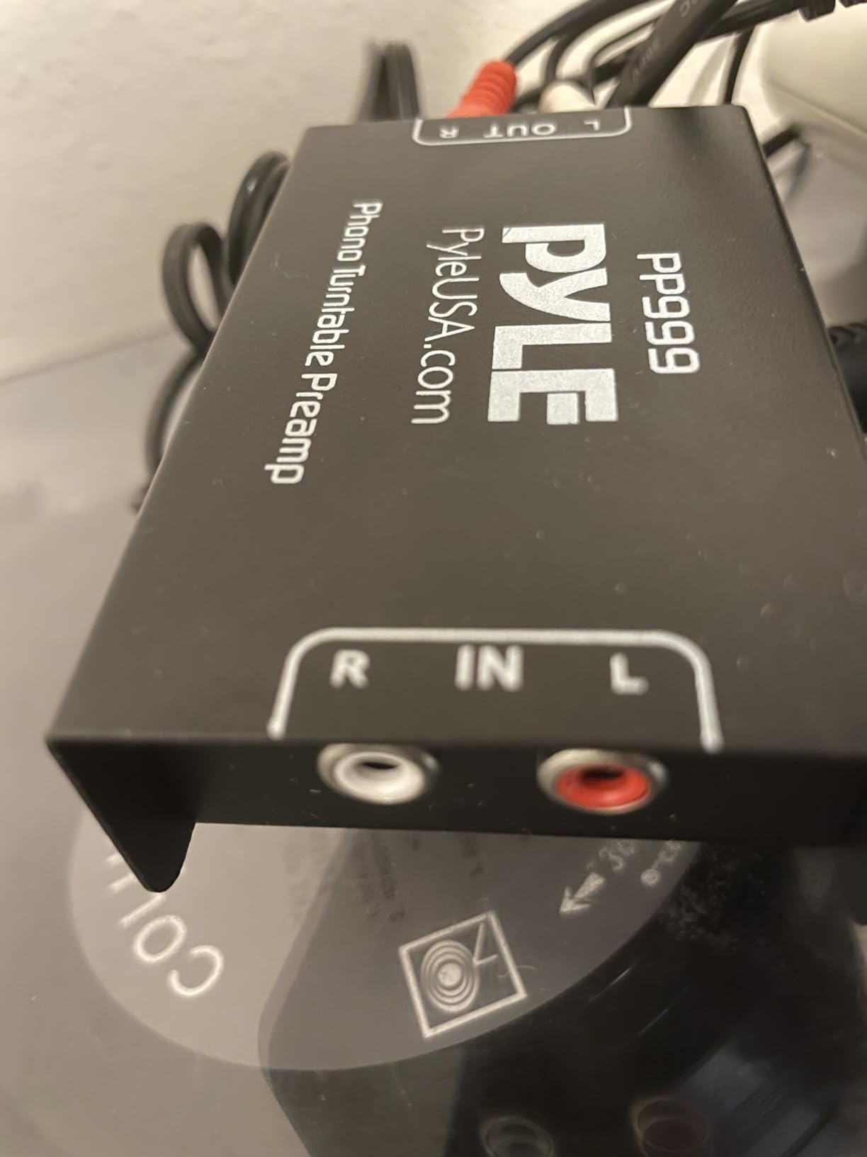 Pyle Phono Turntable Preamp - Mini Electronic Audio Stereo Phonograph Preamplifier with RCA Input, RCA Output & Low Noise Operation Powered by 12 Volt DC Adapter - PP999 customer photo 1