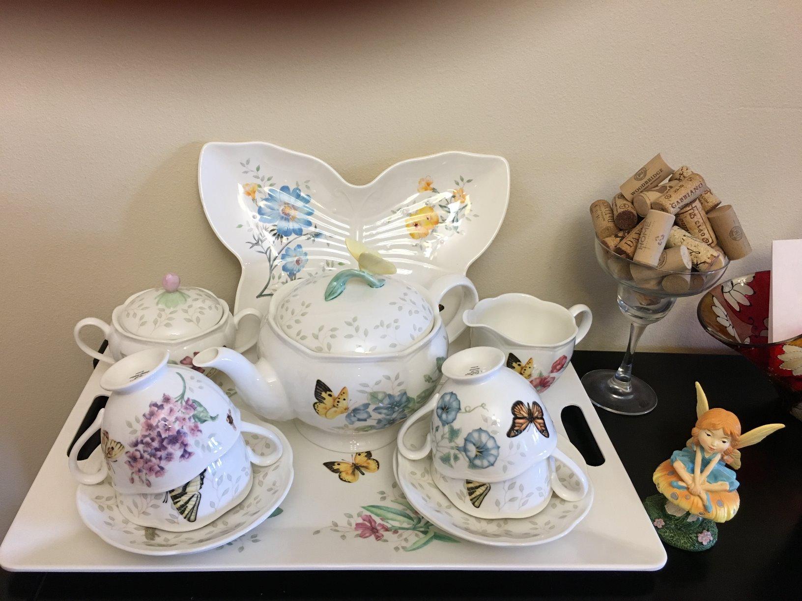Lenox Butterfly Meadow Porcelain Teapot and Tea Cup Set, 9-Piece, 48oz | dishwasher safe | includes creamer, sugar bowl, 2 teacups, 2 saucers | floral tea party gift | gift for women customer photo 2