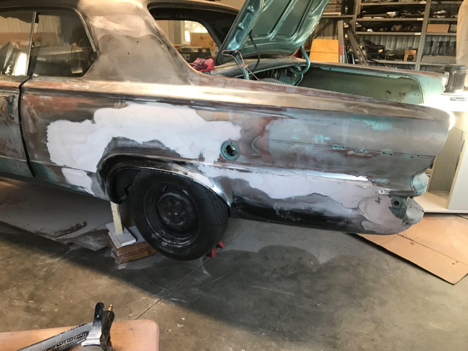 Bondo Body Filler, Original Formula for Fast, Easy Repair & Restoration for your Vehicle, 00265, Filler 6.30 lb and Hardener 2.75 oz, 1 Can customer photo 2
