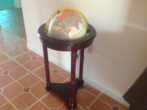 Replogle Globes Lancaster Illuminated Globe, Antique Ocean, 12-Inch Diameter customer photo 2