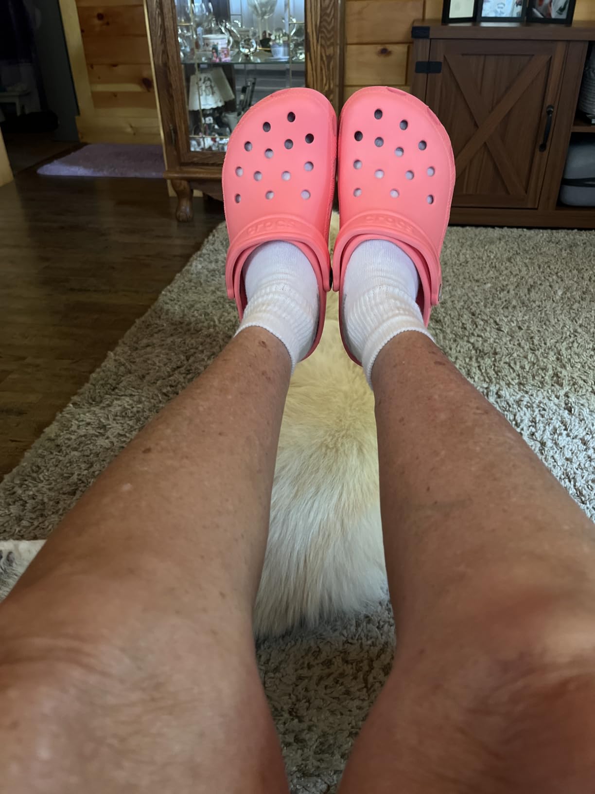 Crocs Unisex-Adult Classic Clog, Clogs for Women and Men customer photo 1