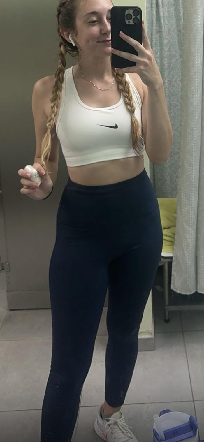 Nike Women's Victory Compression Sports Bra customer photo 1