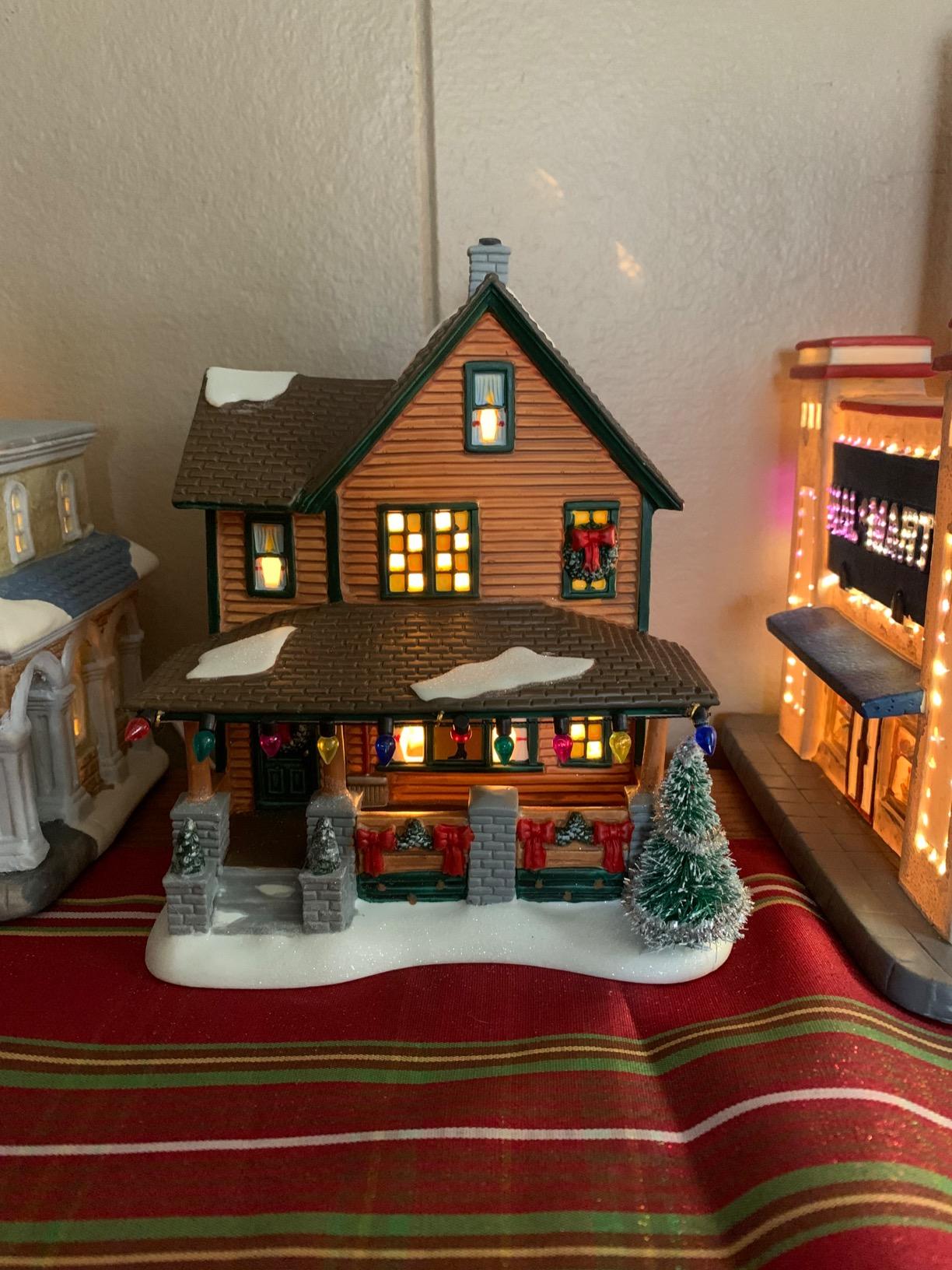 Department 56 a Christmas Story Village Ralphie's House, Lit House, 7.24-Inch customer photo 2