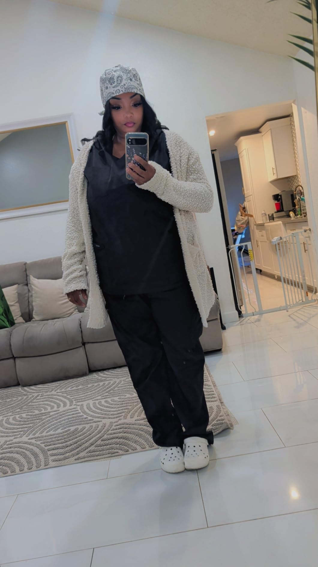 Dagacci Scrubs Medical Uniform Women and Man Scrubs Set Medical Scrubs Top and Pants customer photo 2