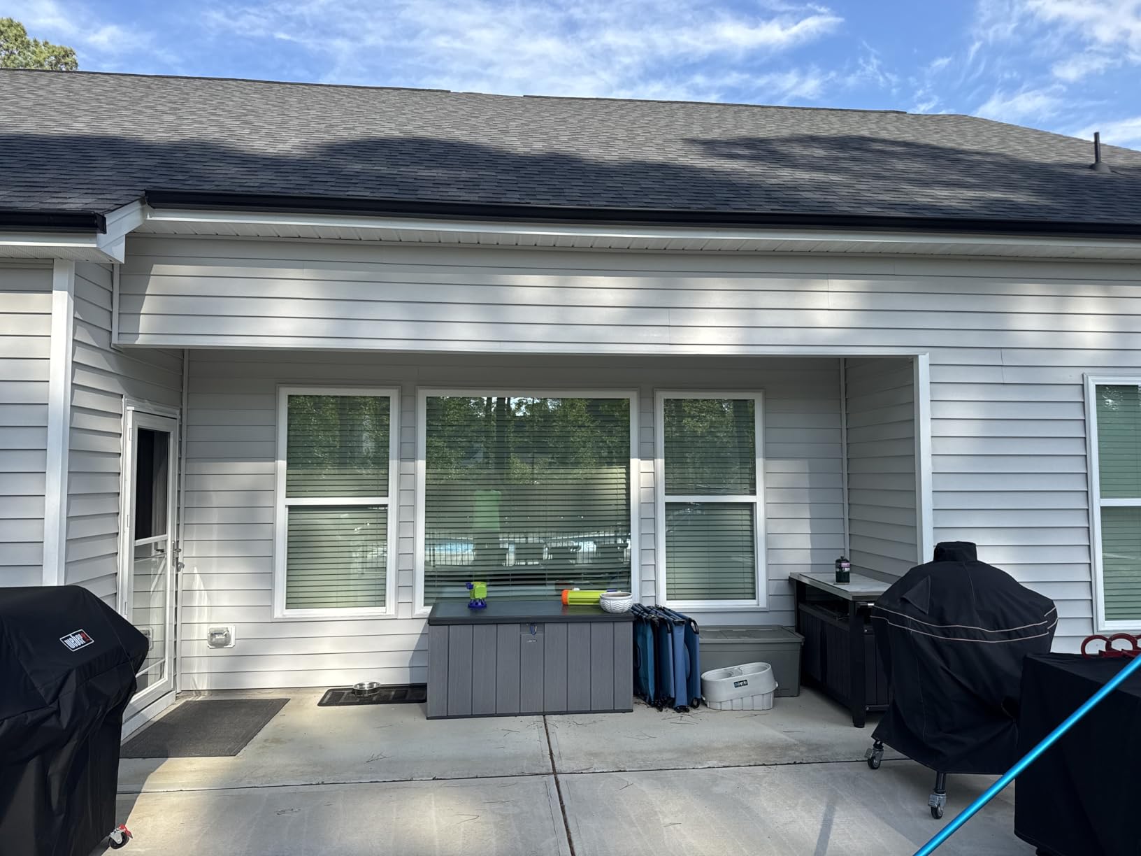 Luxury Series, 10'x8' Electric Retractable Awning, Premium Quality Fully Assembled UV+ Sun Shade Canopy, Brick Red Stripes, EA1008-A430H2 customer photo 1