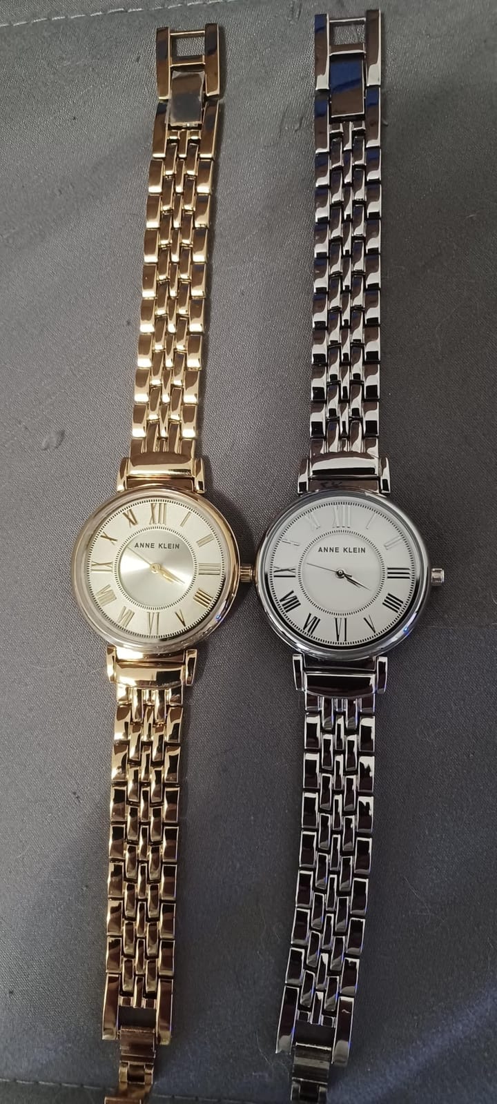 Women's Bracelet Watch customer photo 1