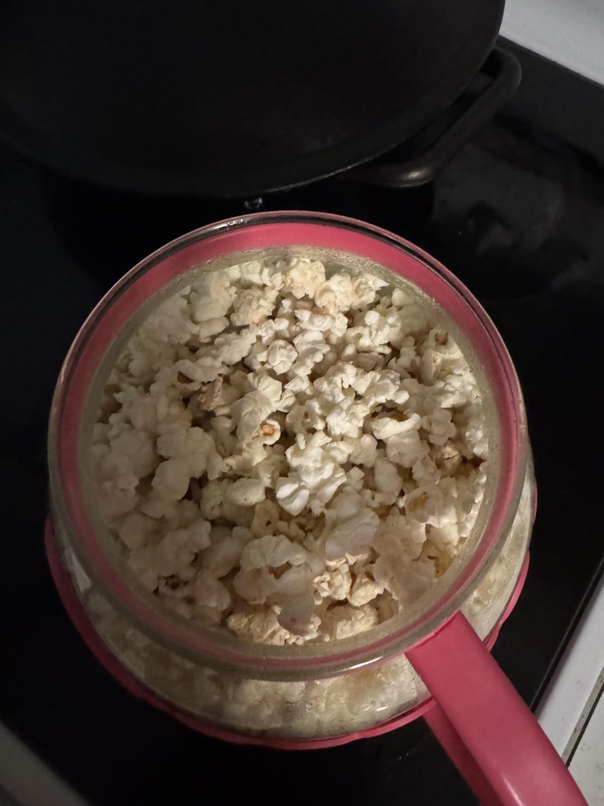 Ecolution Patented Micro-Pop Microwave Popcorn Popper with Temperature Safe Glass, 3-in-1 Lid Measures Kernels and Melts Butter, Made Without BPA, Dishwasher Safe, 3-Quart, Red customer photo 1