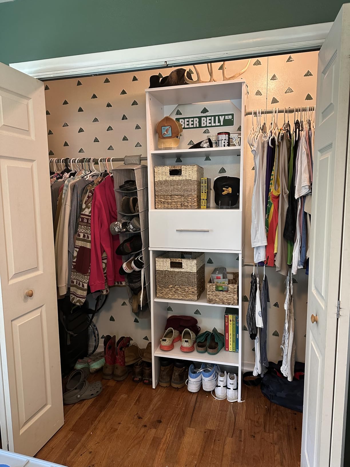 ClosetMaid SuiteSymphony Wood Closet Organizer System, 25-Inch Starter Kit with Tower and 3 Hang Rods and Shelving, Adjustable Shelves, Customizable Insert, Reach-in or Walk-in Closets, Pure White customer photo 1