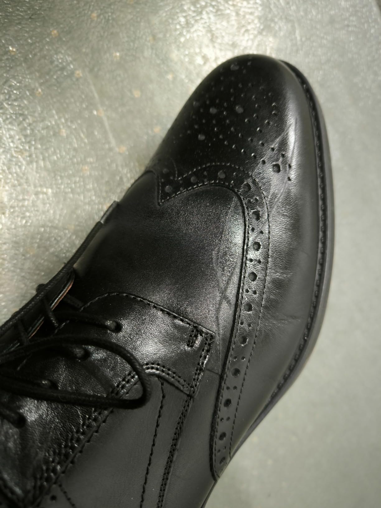 Florsheim Men's Medfield Wing tip Oxford Dress Shoe customer photo 1