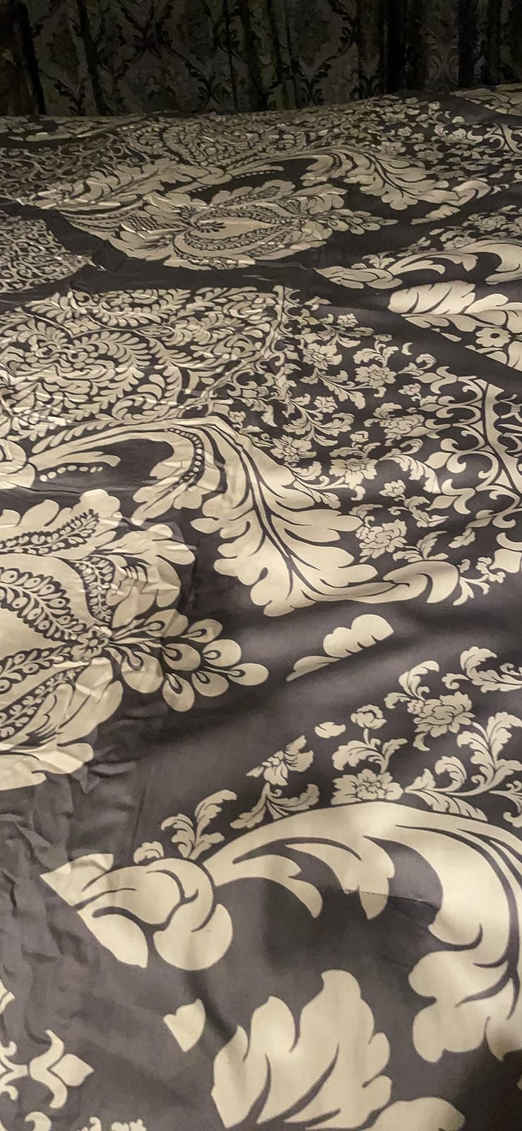 Madison Park Vienna Sateen Cotton Comforter Set, Breathable, Soft Cover, Trendy, All Season Down Alternative Cozy Bedding with Matching Shams, Queen, Indigo 7 Piece customer photo 1