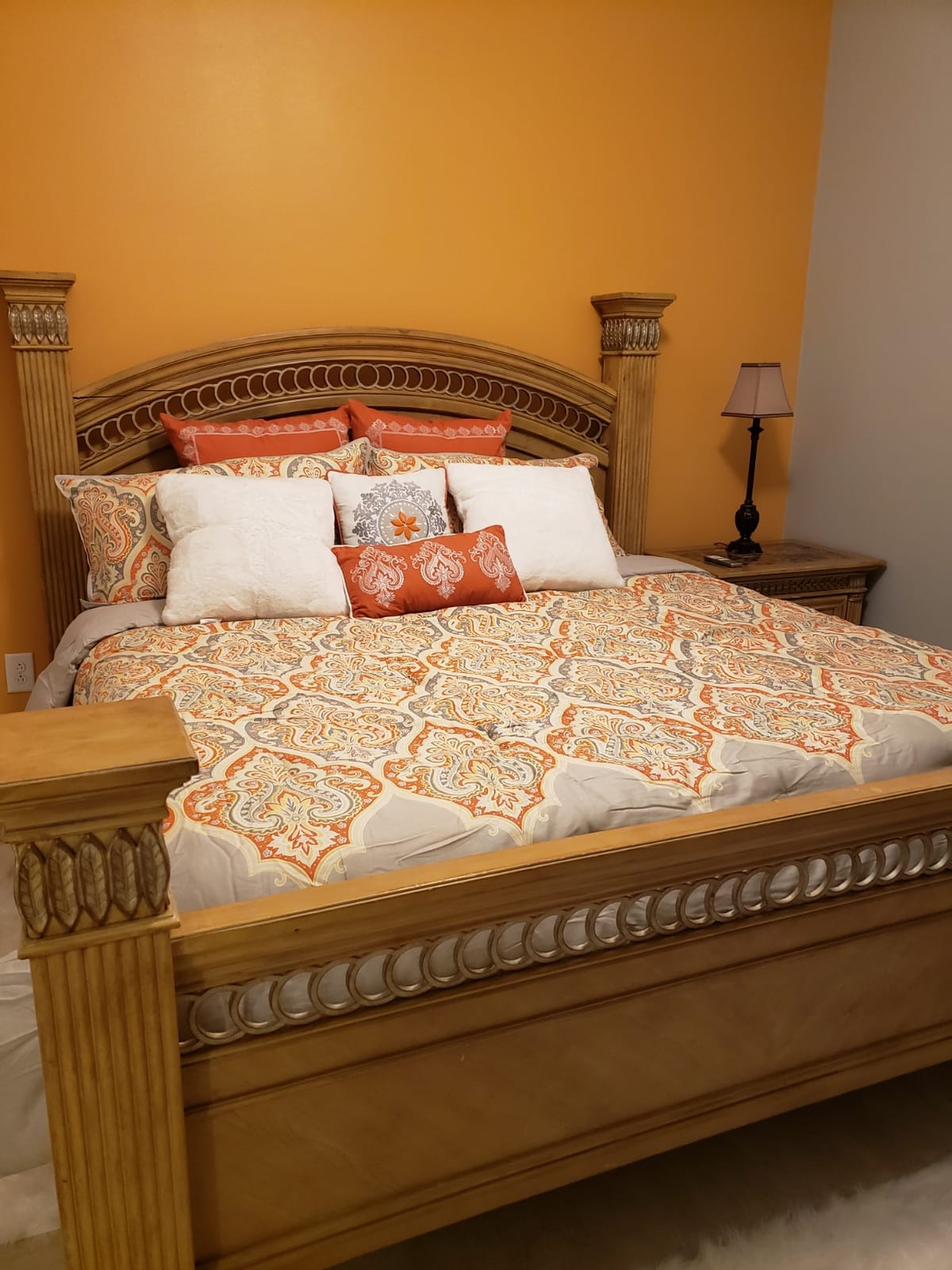 Madison Park Vienna Sateen Cotton Comforter Set, Breathable, Soft Cover, Trendy, All Season Down Alternative Cozy Bedding with Matching Shams, Queen, Indigo 7 Piece customer photo 2