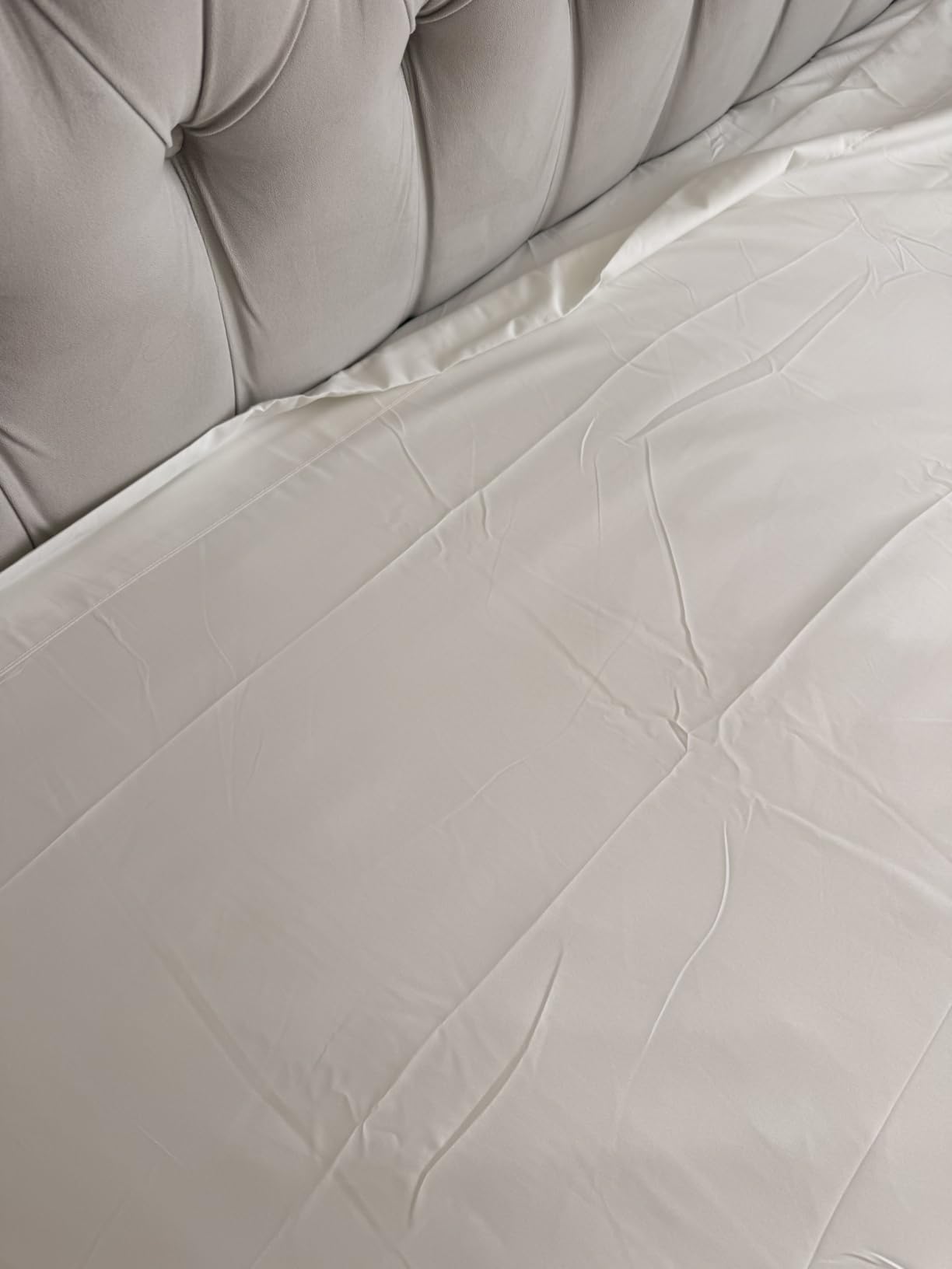 Queen Size 4 Piece Sheet Set - Breathable & Cooling Sheets - Dark Grey | Hotel Luxury Bed Sheets for Women & Men, Deep Pockets, Easy-Fit, Extra Soft and Wrinkle Free Sheets, Oeko-Tex Bed Sheet Set customer photo 1