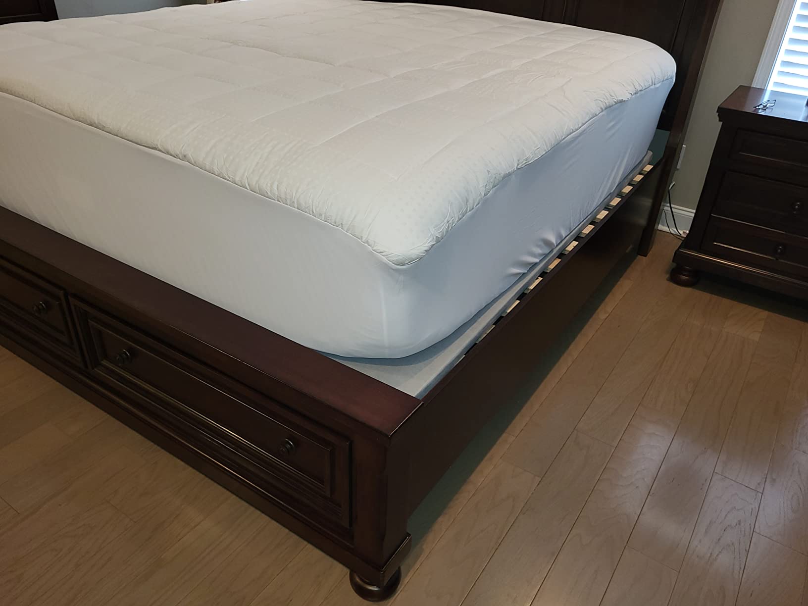 EASELAND King Size Mattress Pad Cotton Pillow Top Mattress Topper White | Cooling Mattress Cover Cotton Top, 8-21