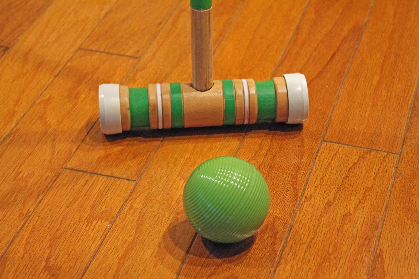 Juegoal Six Player Croquet Set with Wooden Mallets Colored Balls for Lawn, Backyard and Park, 28 Inch customer photo 2