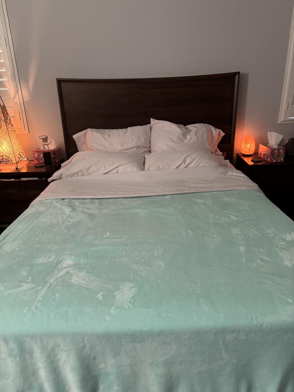 California Design Den Luxury 600 Thread Count Queen Sheets Set, Bright White | 100% Cotton Sateen Backed by Good Housekeeping Seal, Soft & Smooth, 16