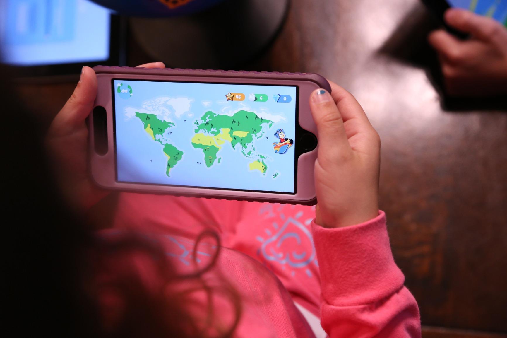 PlayShifu Orboot Earth - Interactive AR World Globe for Kids: 1000+ Facts on Animals, Places & Monuments | Tech-Powered STEM Learning Toy & Gift, Ages 4-10 customer photo 1