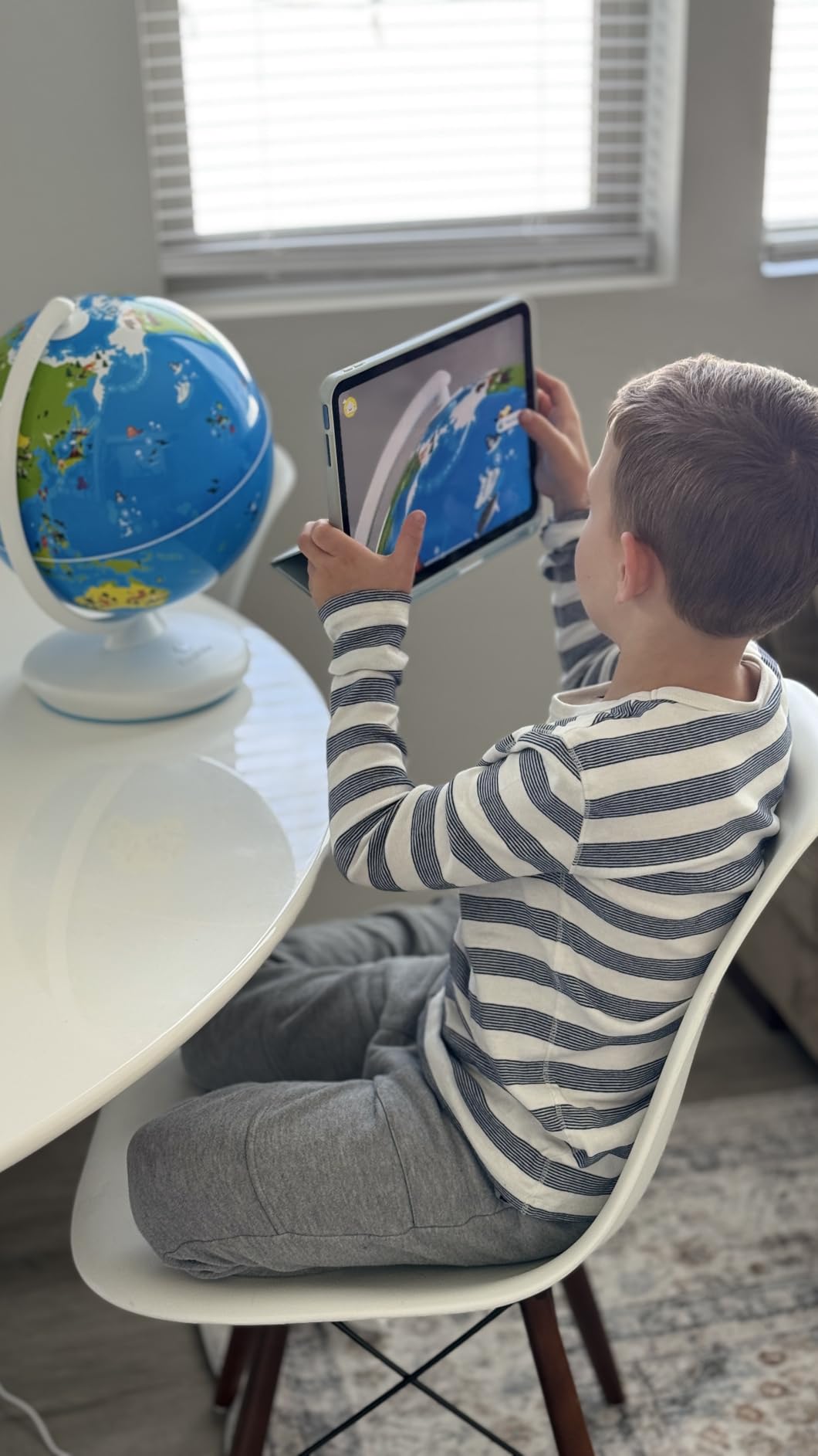 PlayShifu Orboot Earth - Interactive AR World Globe for Kids: 1000+ Facts on Animals, Places & Monuments | Tech-Powered STEM Learning Toy & Gift, Ages 4-10 customer photo 2