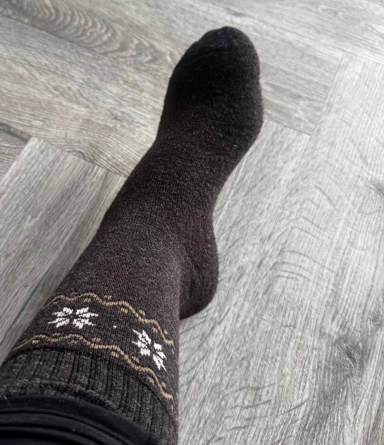 NinetoFiveLife Merino Wool Socks For Women Warm Winter Thick Socks 4 Pairs customer photo 1