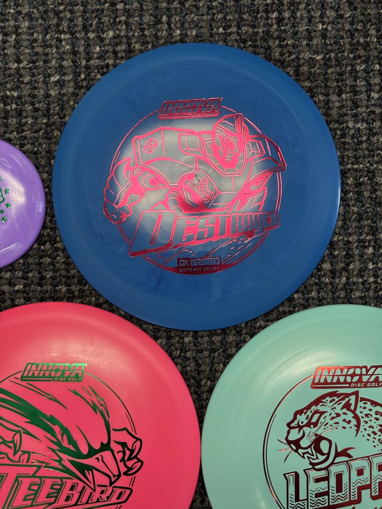 Innova Disc Golf Starter Set - Colors May Vary 160-180g - Includes Putter, Mid Range, 2X Fairway Drivers, Distance Driver, Mini Marker Beginner Disc Golf Set customer photo 1