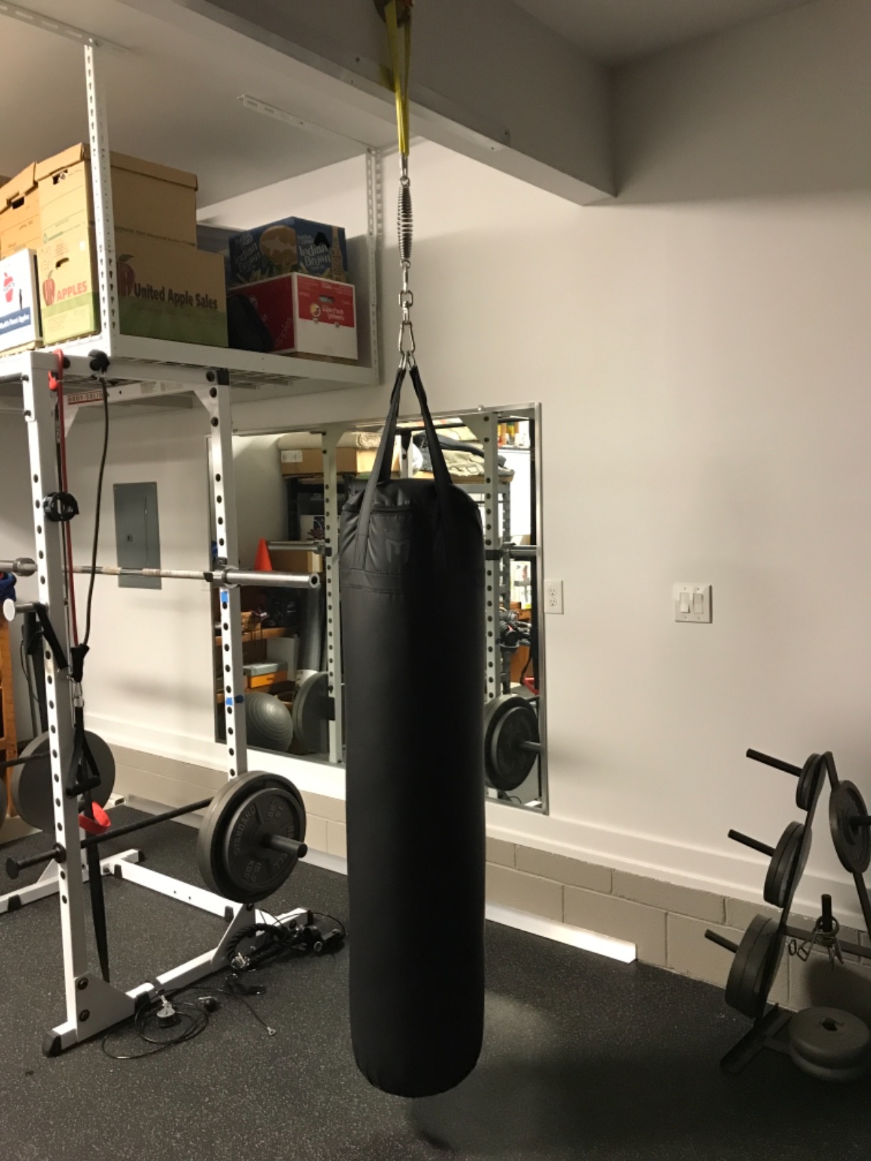 Meister 100lb Filled Heavy Bag for Boxing, MMA & Muay Thai - 60