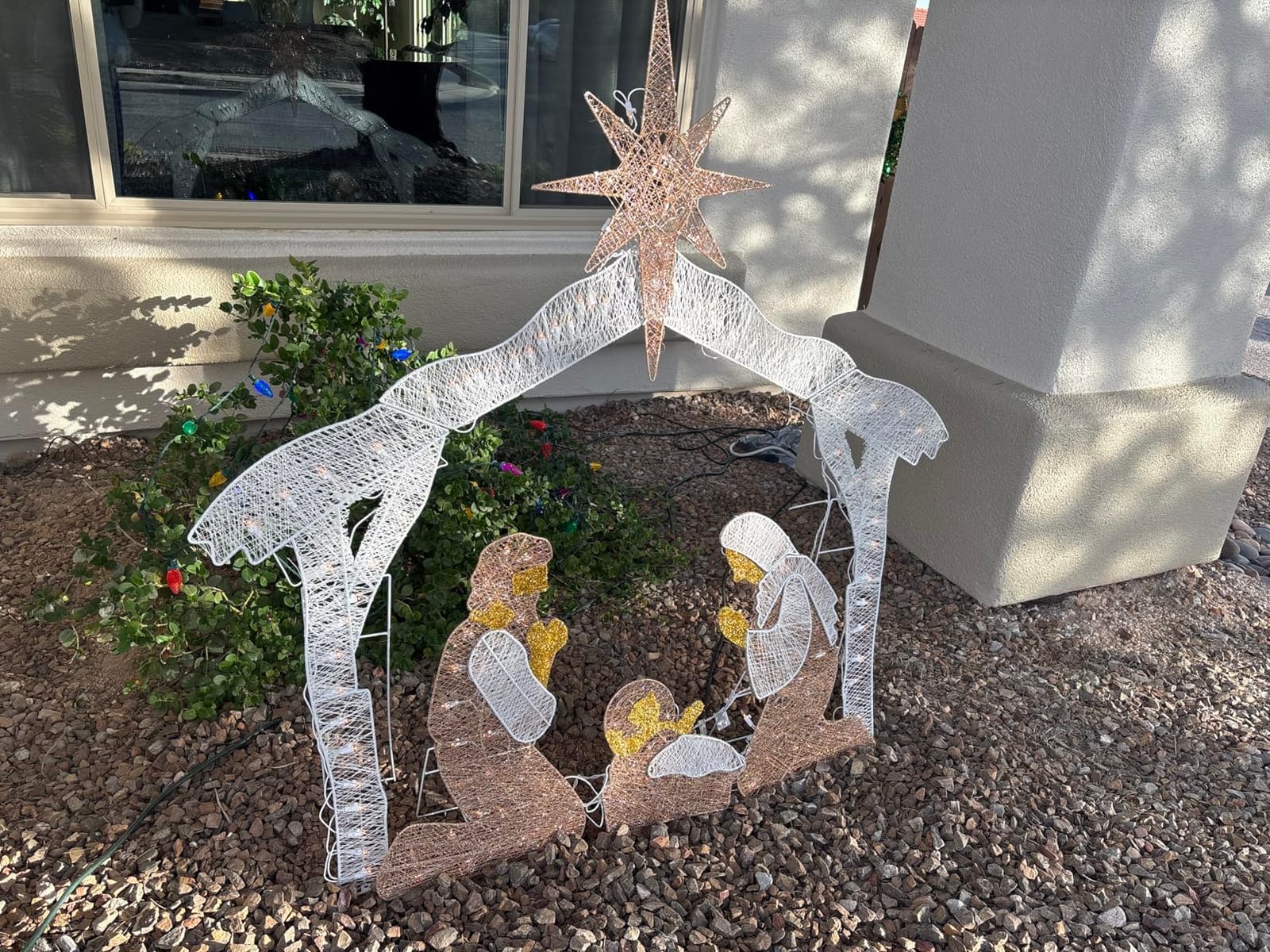 National Tree Company Pre-Lit Artificial Crystal Holy Family Nativity customer photo 1
