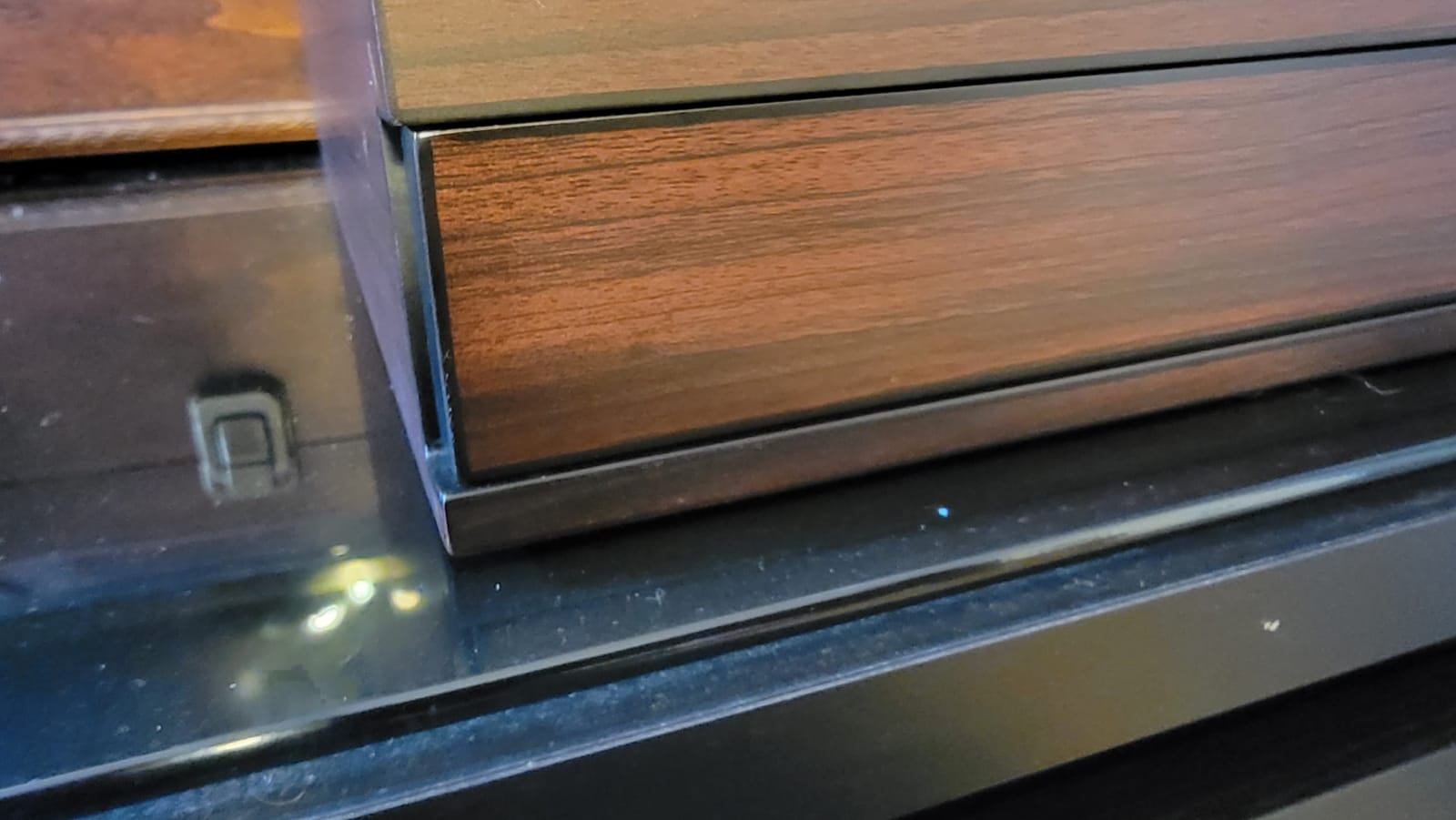 CASE ELEGANCE Renzo Glass Top Cigar Humidor with Cedar - Brown customer photo 1