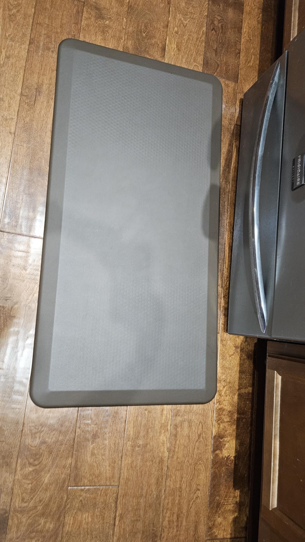GORILLA GRIP Cushioned Antifatigue Kitchen Mat for Floor, 24x17, Black | 3/4 Inch Thick Ergonomic Office Standing Desk Mats, Waterproof and Stain Resistant Pebbled Top, Supportive Padded Foam Rug customer photo 2