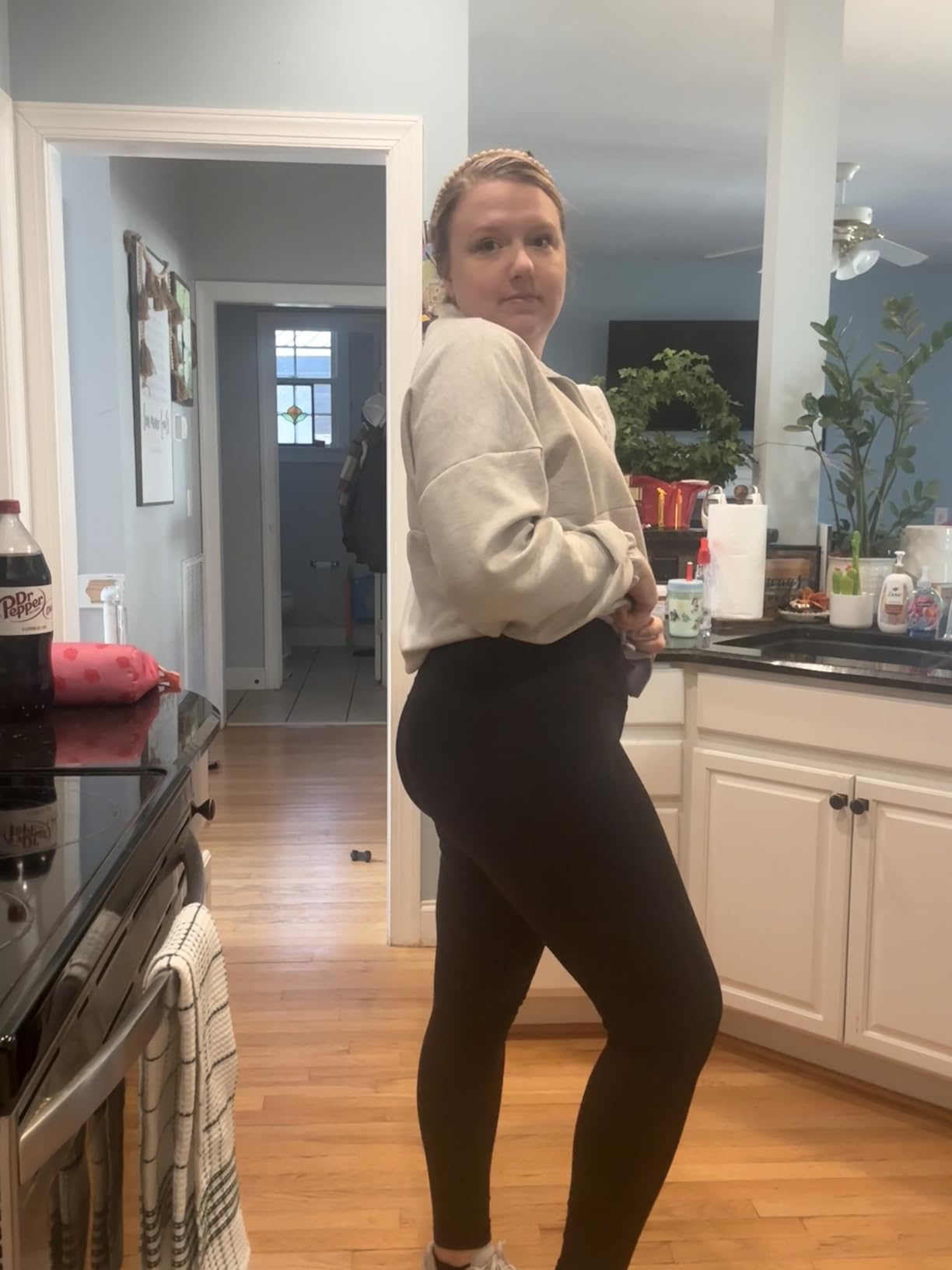 THE GYM PEOPLE Women's Thick High Waist Yoga Pants Workout Leggings customer photo 1