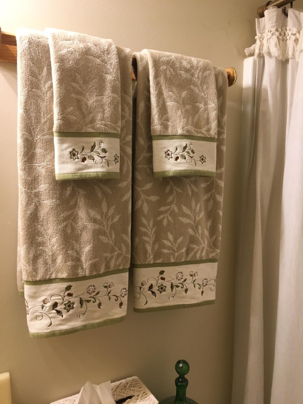 Madison Park Serene 100% Cotton Bath Towel Set Luxurious Floral Decorative Towels for Bathroom Embroidered Cotton Jacquard Design Soft Highly Absorbent for Shower 600 GSM, Multi-Sizes, Blue 6 Piece customer photo 2