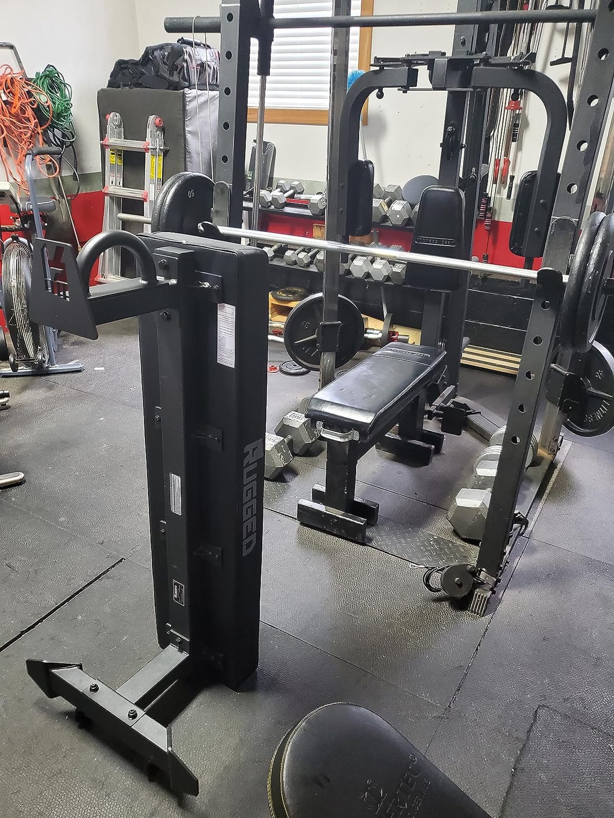 RUGGED STRENGTH Flat Weight Bench - 47