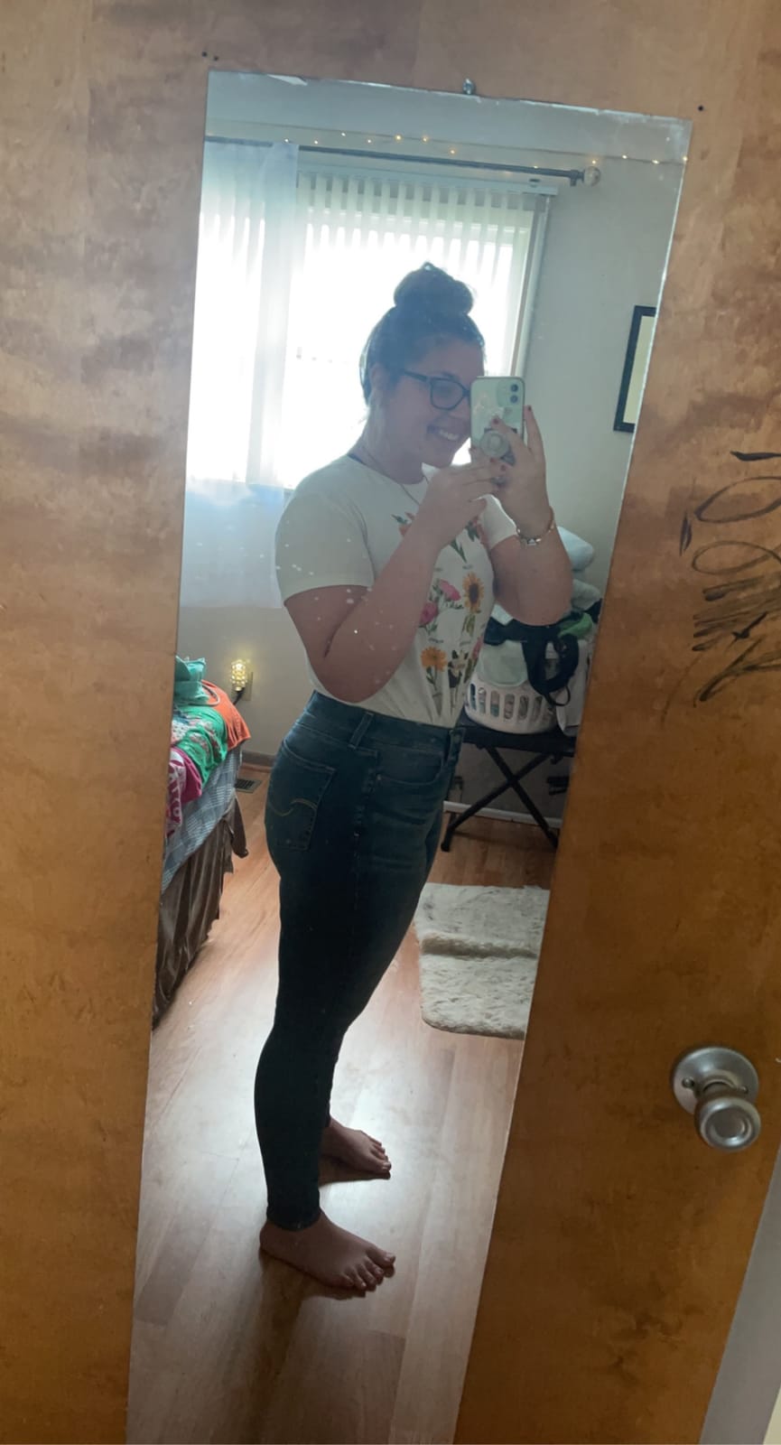 Levi Strauss Signature Gold Women's 03 Essential Mid-Rise Skinny Jeans Stretch Denim (Also Available in Plus) customer photo 2