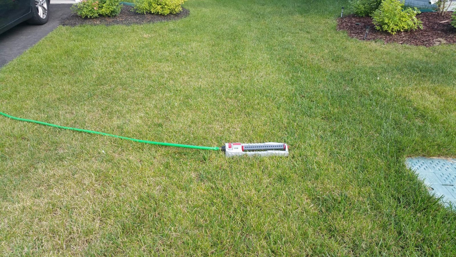 Orbit 56281 Oscillating Water Sprinkler for Lawn and Garden with Metal Base and Custom Pattern Dial (Waters up to 4,000 Square Feet) customer photo 1