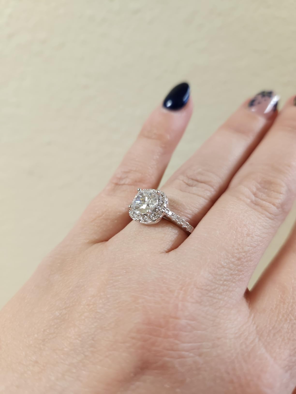 UFOORO Rings for Women, Promise Rings for Her, Christmas Gifts, Engagement Rings for Women Solitaire Crystal Wedding Rings for Her Fake Diamond Ring Christmas Gifts for Her customer photo 2