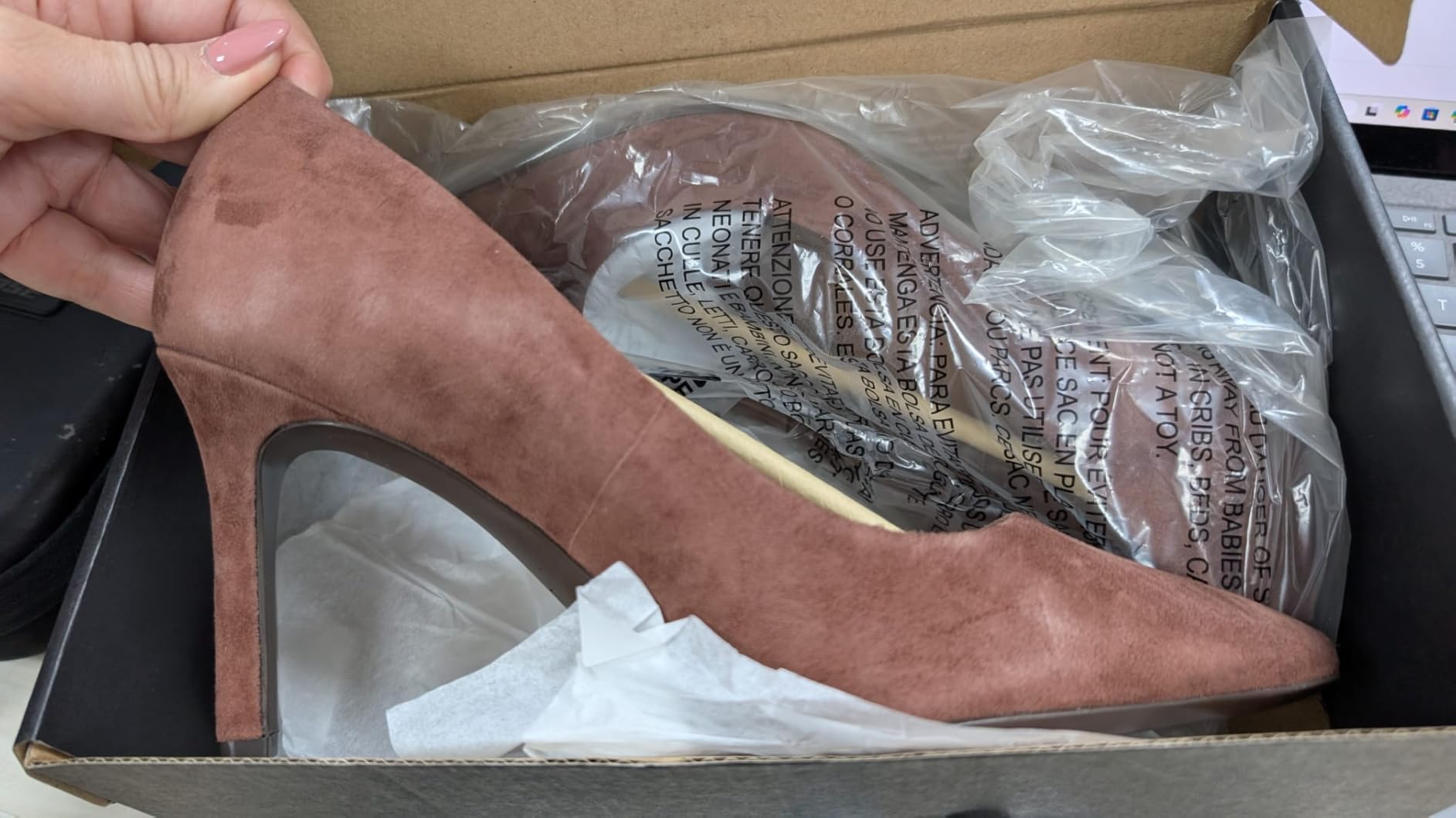 Naturalizer Women's Anna Pump customer photo 2