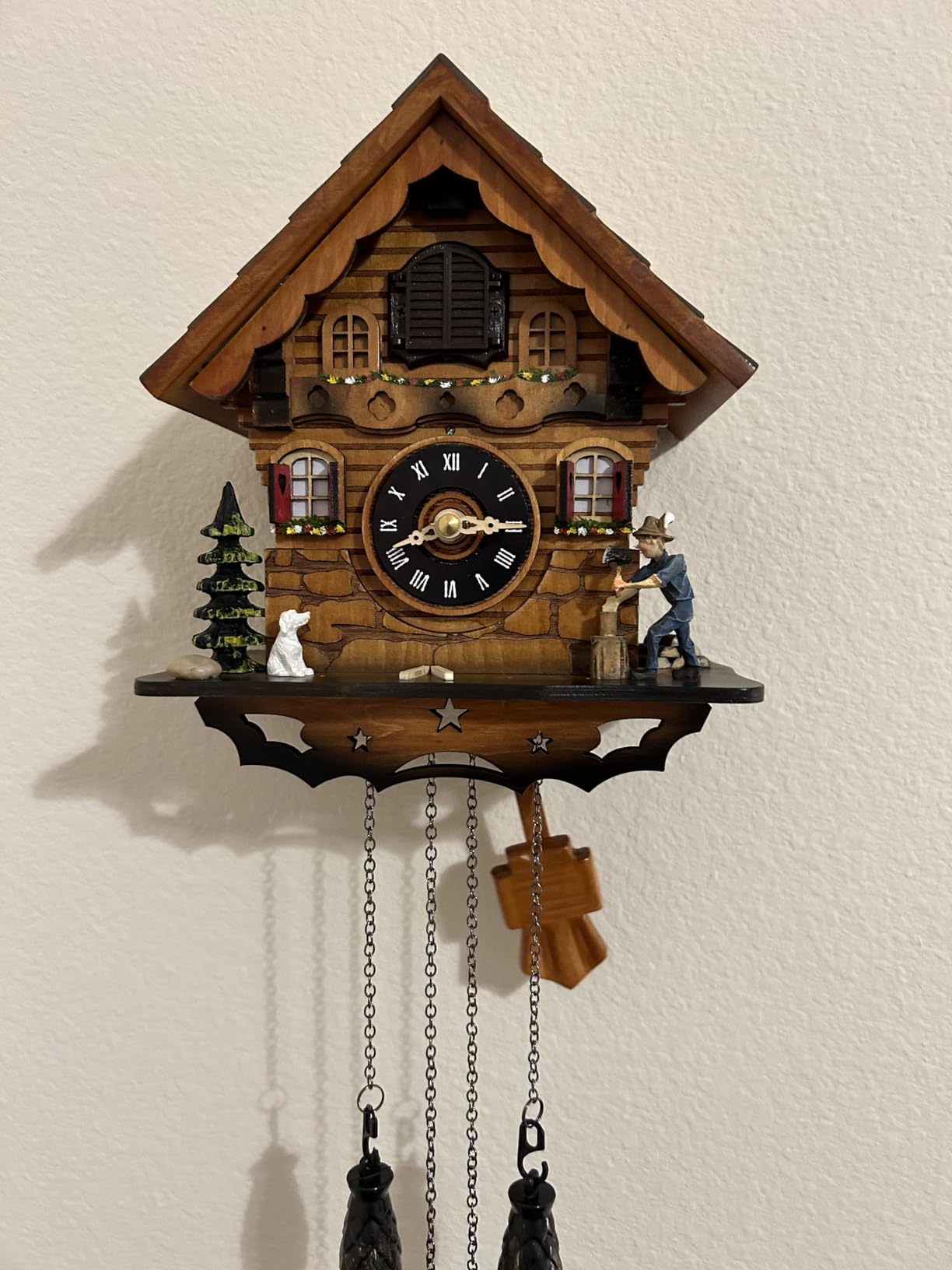 Kintrot Cuckoo Clock Traditional Black Forest Clock Antique Wooden Pendulum Quartz Wall Clock customer photo 2