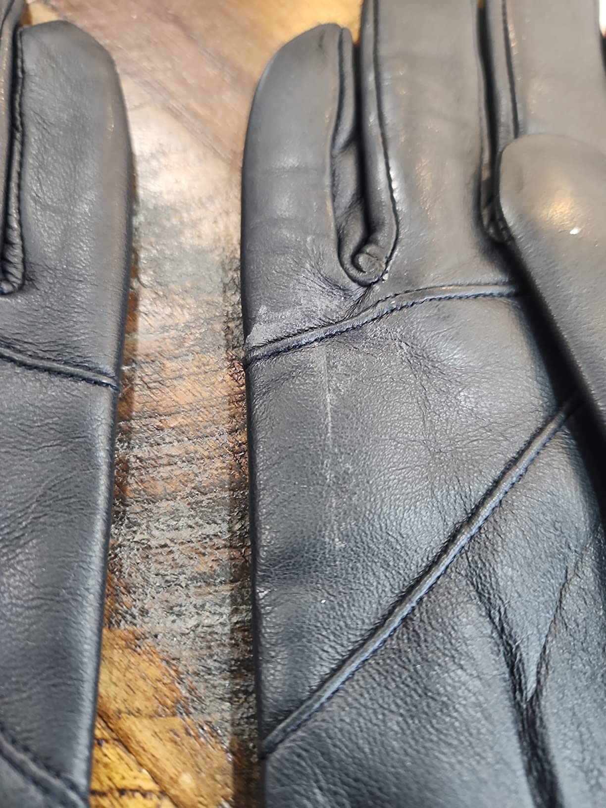 Alepo Genuine Sheepskin Leather Gloves for Men, Winter Warm Touchscreen Texting Cashmere Lined Driving Motorcycle Gloves customer photo 2
