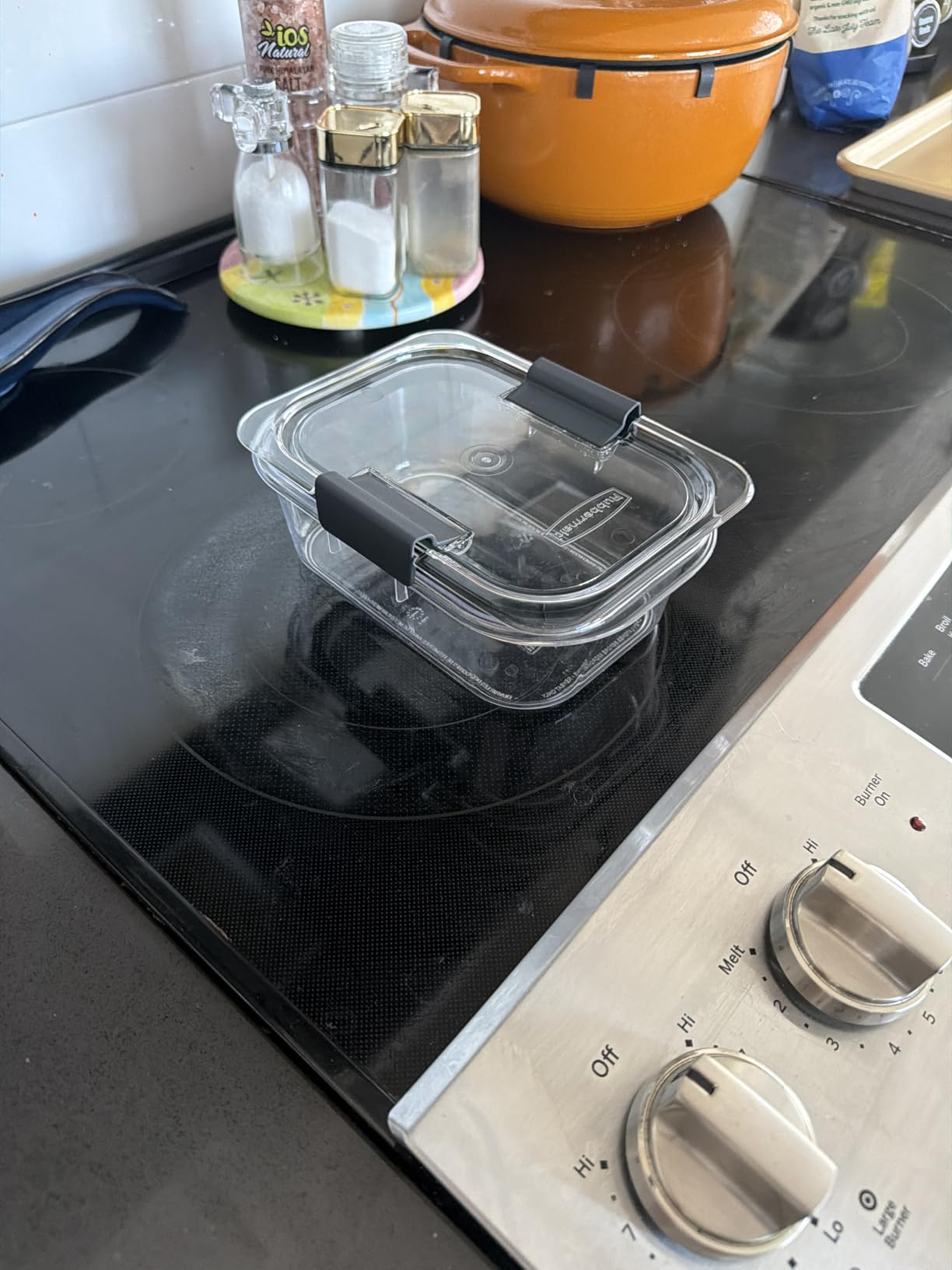 Rubbermaid Brilliance BPA Free 44-Piece Food Storage Containers Set Airtight Leak-Proof with Lids for Meal Prep Lunch and Leftovers customer photo 1