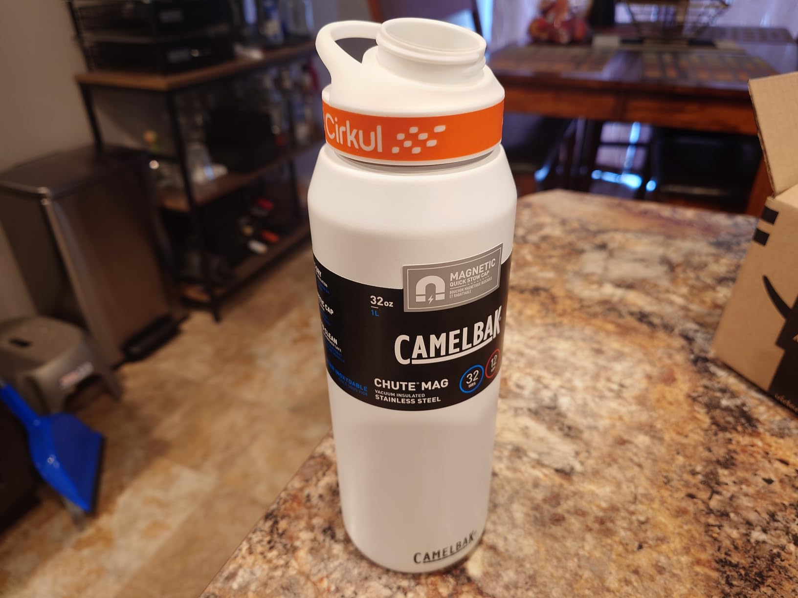 CamelBak Chute Mag Vacuum Insulated Stainless Steel Water Bottle, Magnetic Leak-Resistant Cap for Everyday Hydration customer photo 1