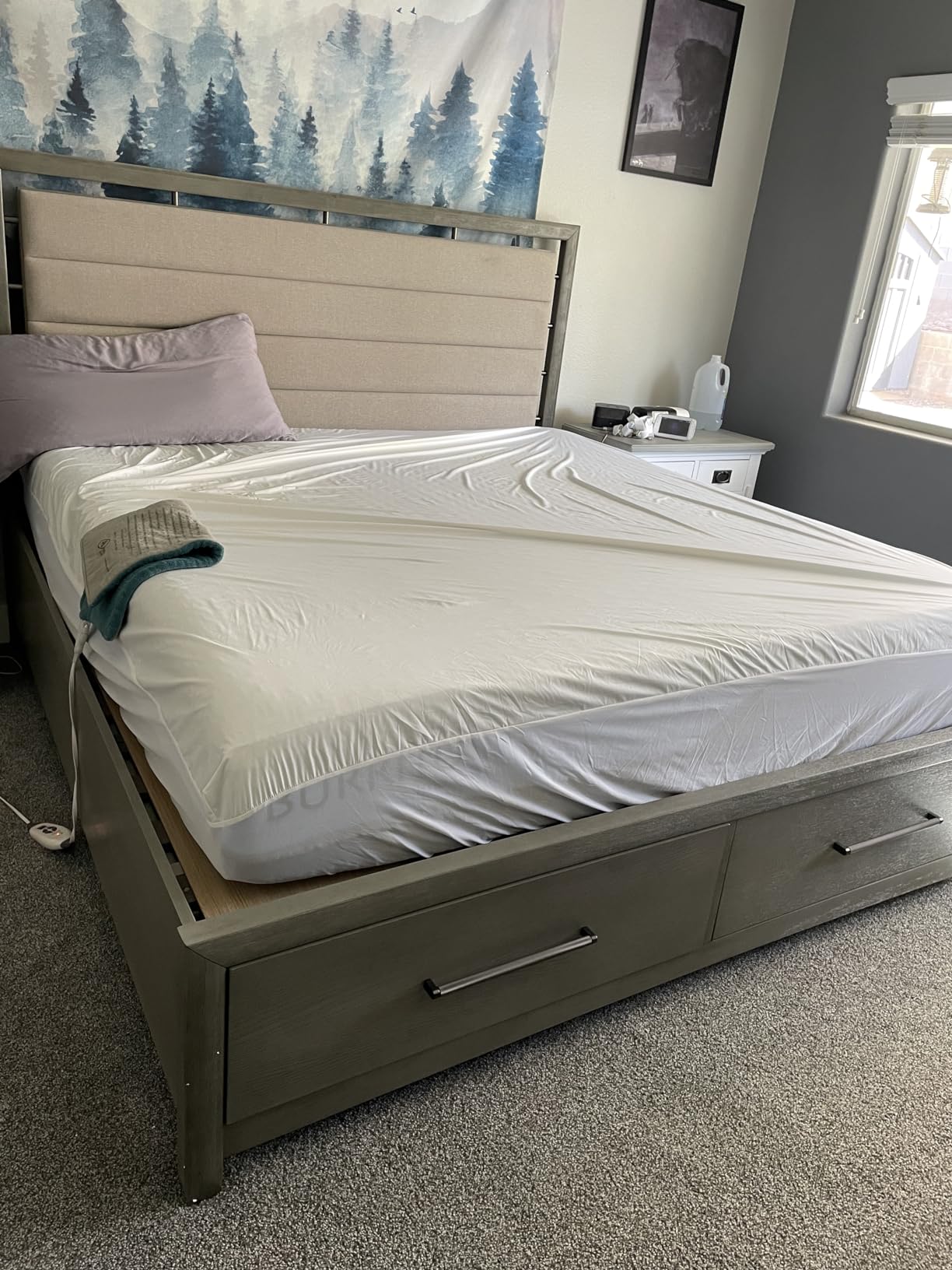 Serta Power Chill Cooling Waterproof Mattress Protector, Queen | Waterproof cooling protector with breathable fabric and a secure 15-inch deep pocket, machine washable for easy care customer photo 1