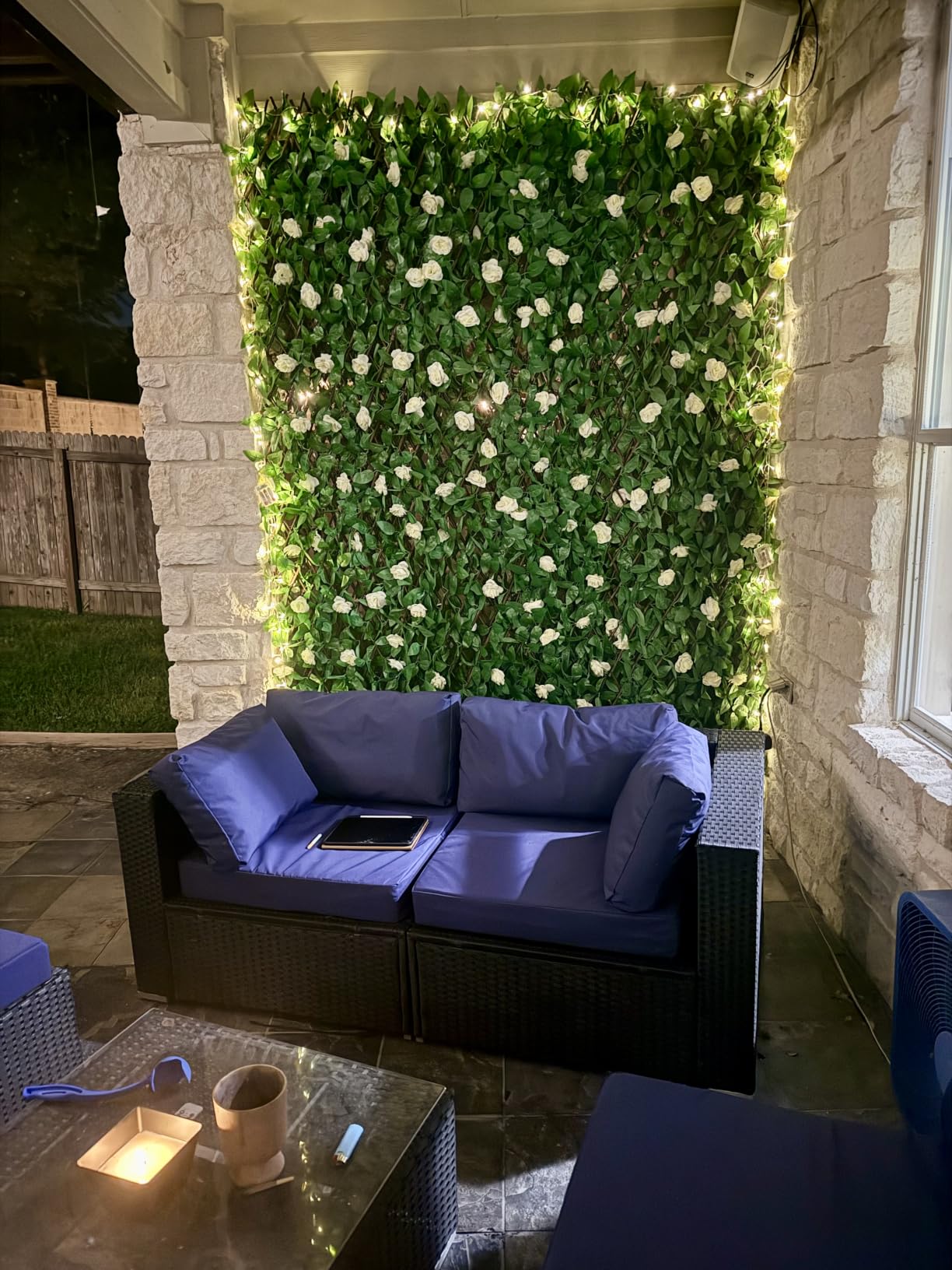 DOEWORKS Expandable Faux Ivy Privacy Screen, Double-Sided, Balcony, 1 Pack customer photo 1