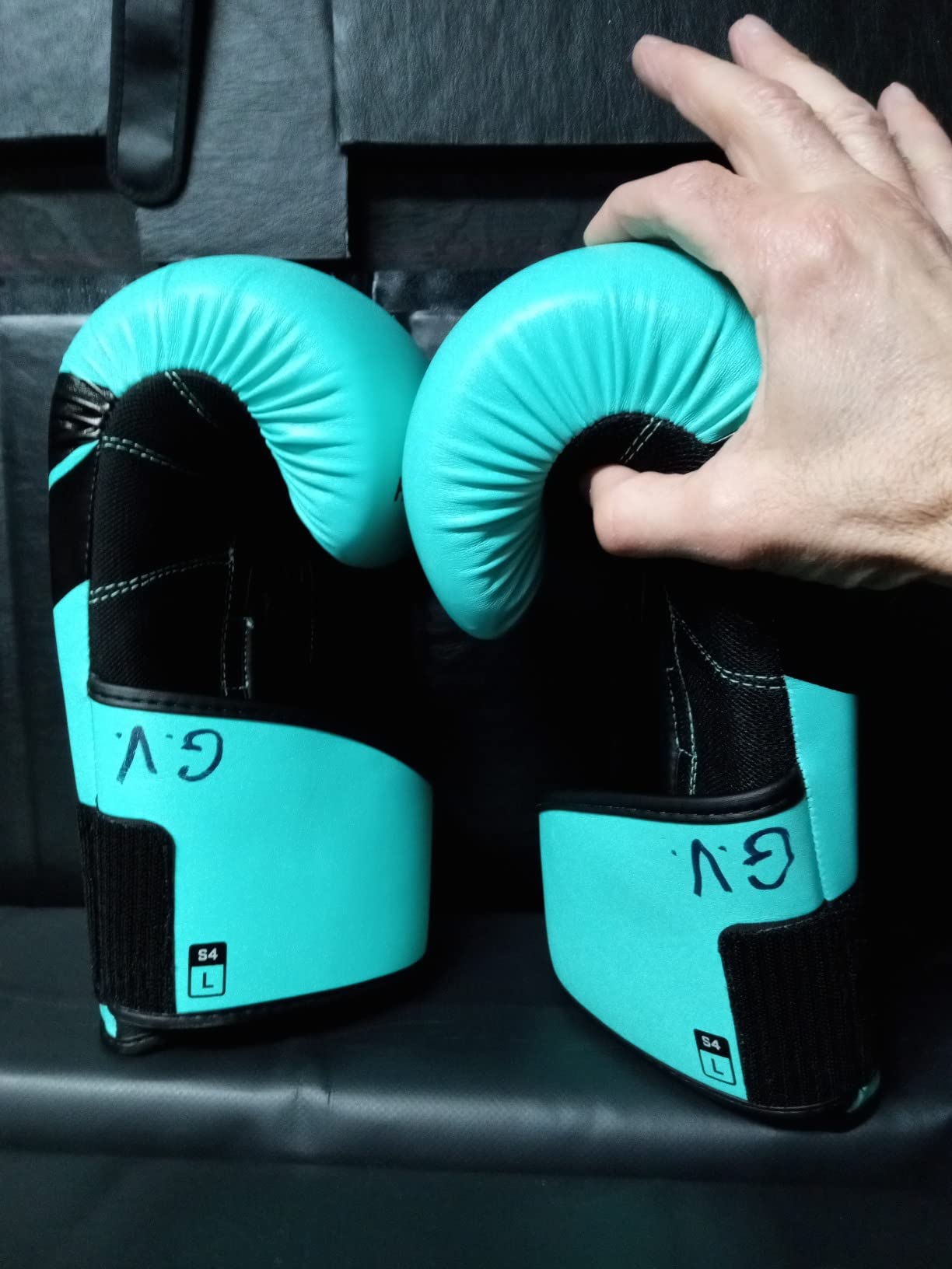 Hayabusa S4 Boxing Gloves - Sparring & Muay Thai | Muay Thai Gloves, Sparring Gloves, Kickboxing Gloves, Training Gloves, Boxing Gloves for Men and Women, Boxing Gloves customer photo 1