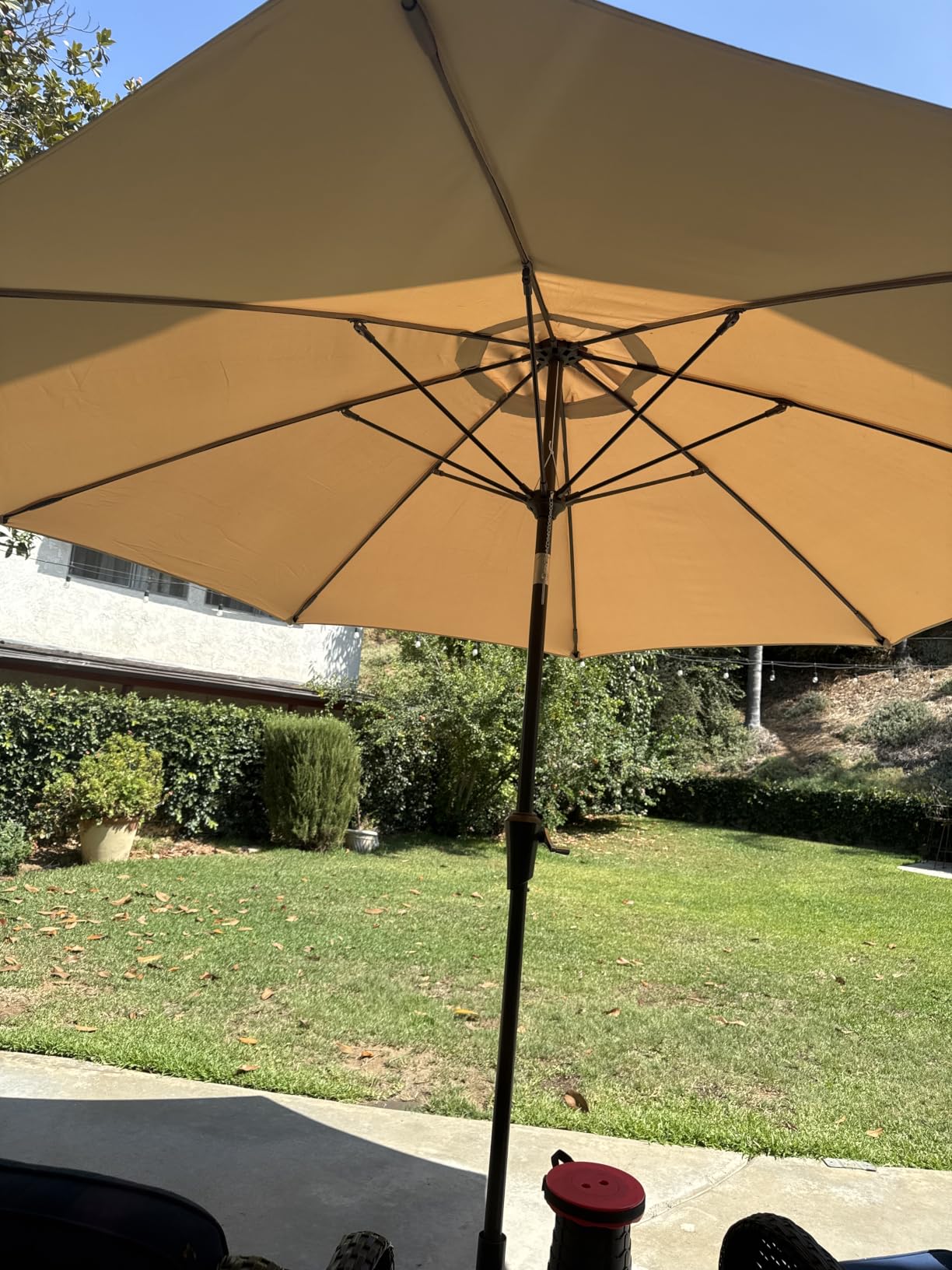 ABCCANOPY 9FT Patio Umbrella Outdoor 8 Ribs Table Umbrella | Fade & UV Resistant Fabric, 8 Fiberglass Ribs, Smooth Crank System, Burgundy, Great for Patio, Backyard, Garden, Deck customer photo 1