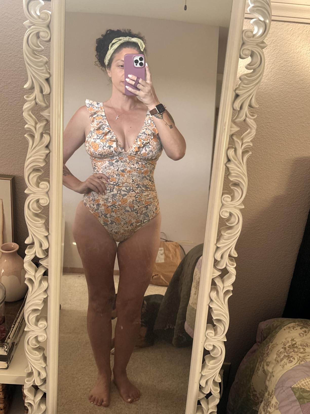 CUPSHE Women's One Piece Swimsuit V Neck Bathing Suit Ruched Tummy customer photo 1