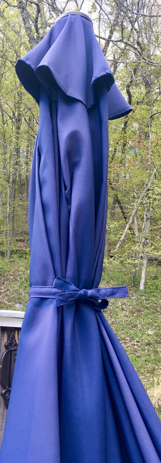 Blissun 7.5 ft Patio Umbrella, Yard Umbrella, Outdoor Market Umbrella with Push Button Tilt Crank (Blue&White) customer photo 1