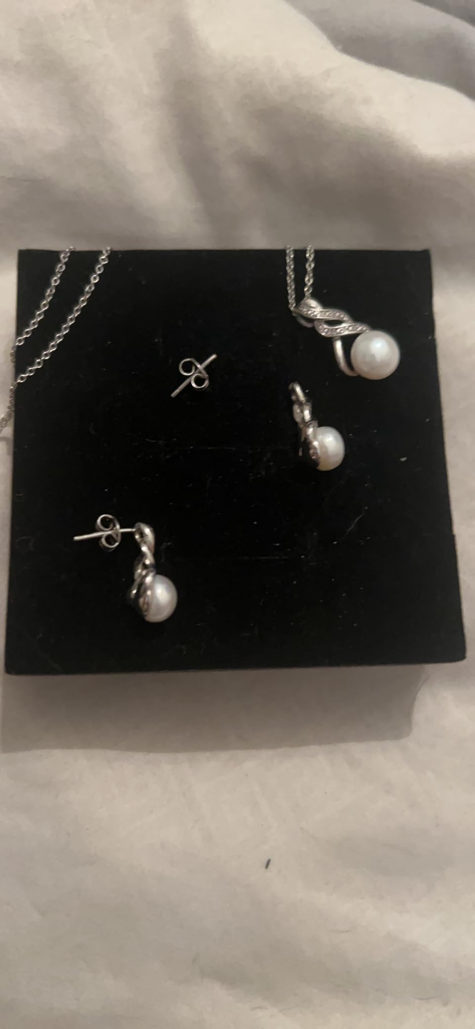 Real Diamond Sterling Silver Pearl Necklace and Earring Set | Hypoallergenic Real Cultured Freshwater Pearl Jewelry Set with 18 Inch Silver Chain | Diamond Bridal Bridesmaid Set for Women with Gift Box by MAX + STONE customer photo 2