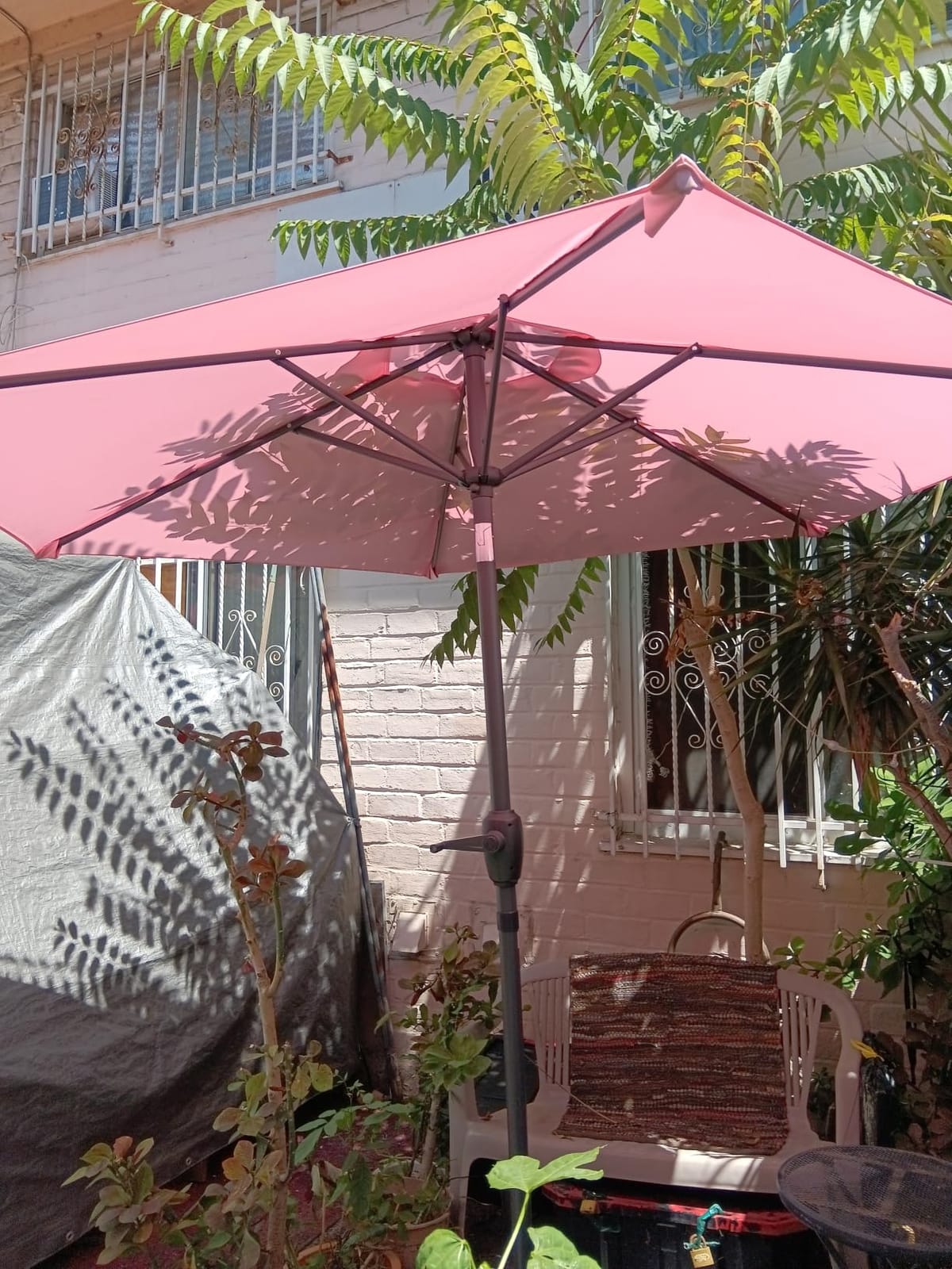 Best Choice Products 7.5ft Heavy-Duty Round Outdoor Market Table Patio Umbrella w/Steel Pole, Push Button Tilt, Easy Crank Lift - Black customer photo 1