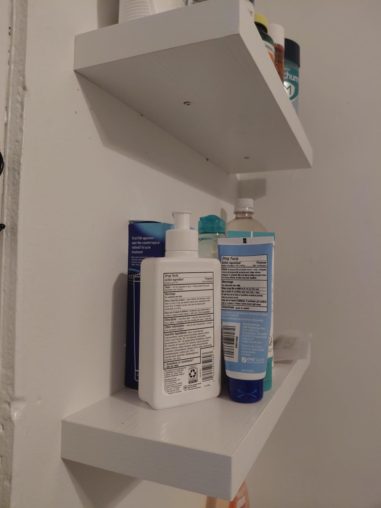 AMADA HOMEFURNISHING Floating Shelves, Wall Shelves for Bathroom/Living Room/Bedroom/Kitchen Decor, White Shelves with Invisible Brackets Set of 3 - AMFS08 customer photo 1