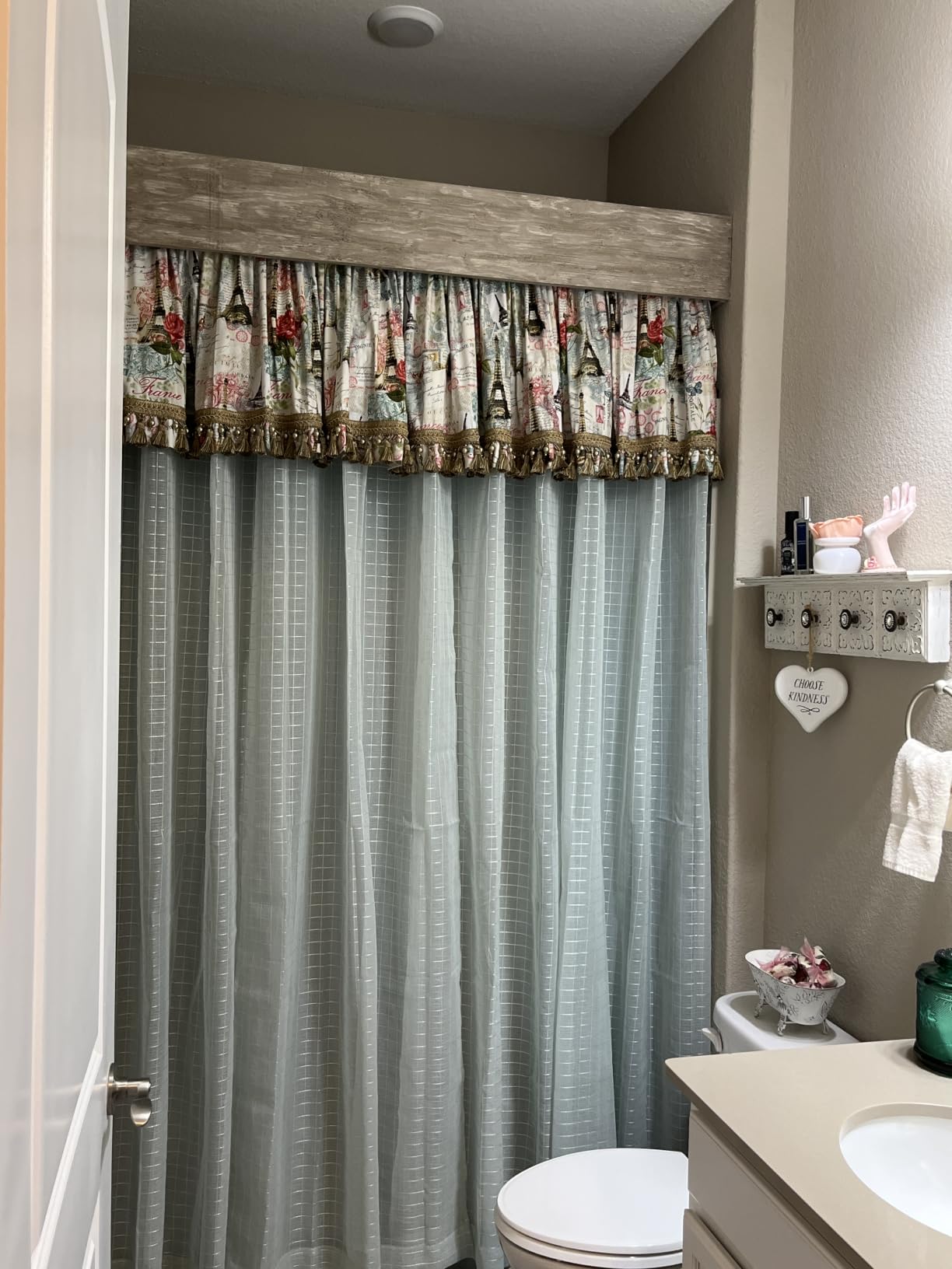 ALYVIA SPRING Waterproof Fabric Shower Curtain or Liner White, 72x72 | 3 Magnets, Soft Cloth & Hotel Quality, Machine Washable, Light-Weight, Standard Size customer photo 2